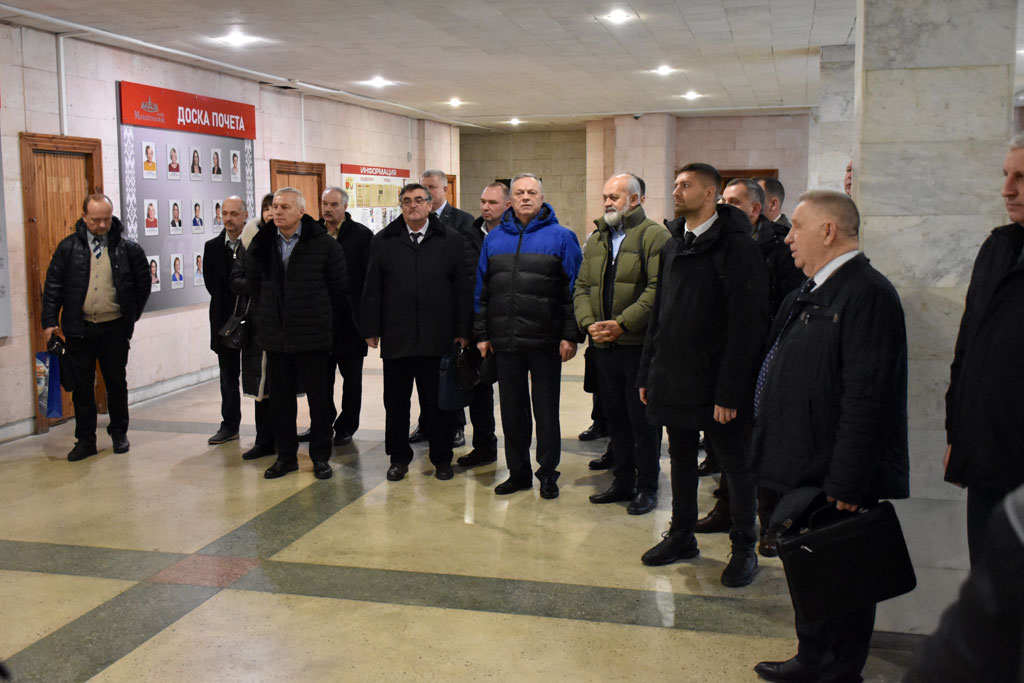 Белгруз Делегация «БАМАП» посетила завод «Могилевтрансмаш» ОАО «МАЗ»