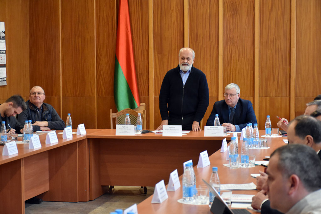 Белгруз Делегация «БАМАП» посетила завод «Могилевтрансмаш» ОАО «МАЗ»